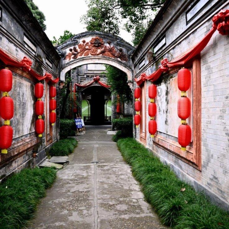 1997年香港回归，那个让英军“下岗”的指挥官谭善爱，现在怎样了